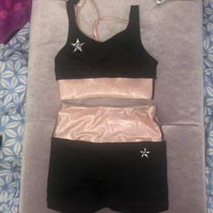 Rebel Athletic “Tina Rose Gold” Set💗